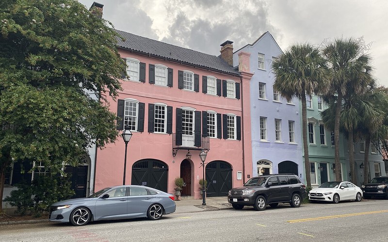 Rainbow Row pastel historic houses on East Bay Street in Charleston