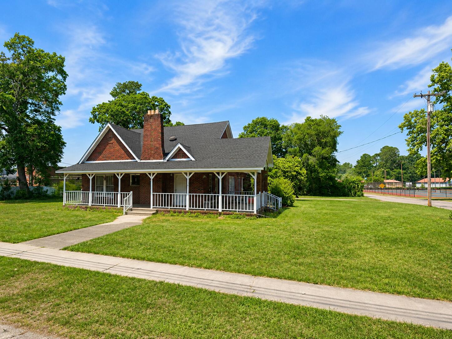1138 North Street, Bamberg SC, brick ranch front exterior